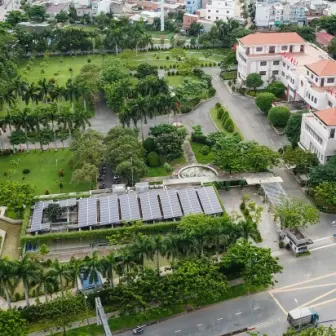 TP HCM chi 650 tỷ đồng l&agrave;m điện mặt trời ở trụ sở c&ocirc;ng